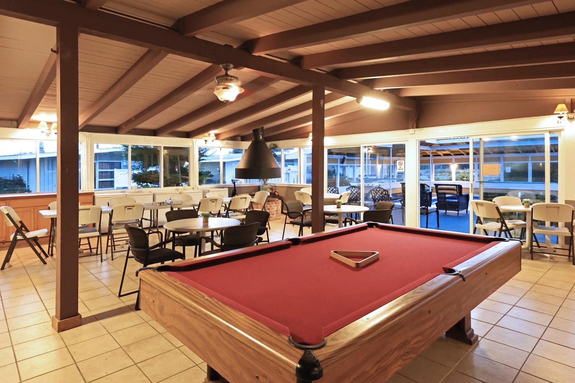 Beachwood Condos & Resort Copalis Beach エクステリア 写真