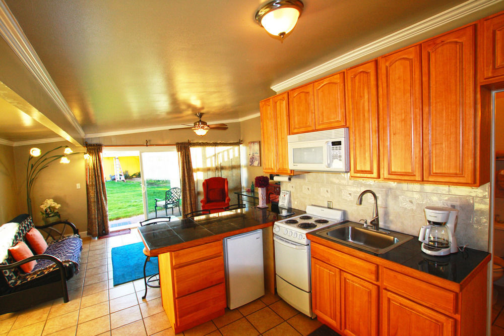 Beachwood Condos & Resort Copalis Beach エクステリア 写真