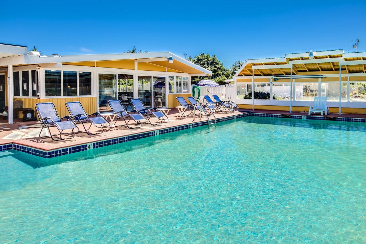 Beachwood Condos & Resort Copalis Beach エクステリア 写真