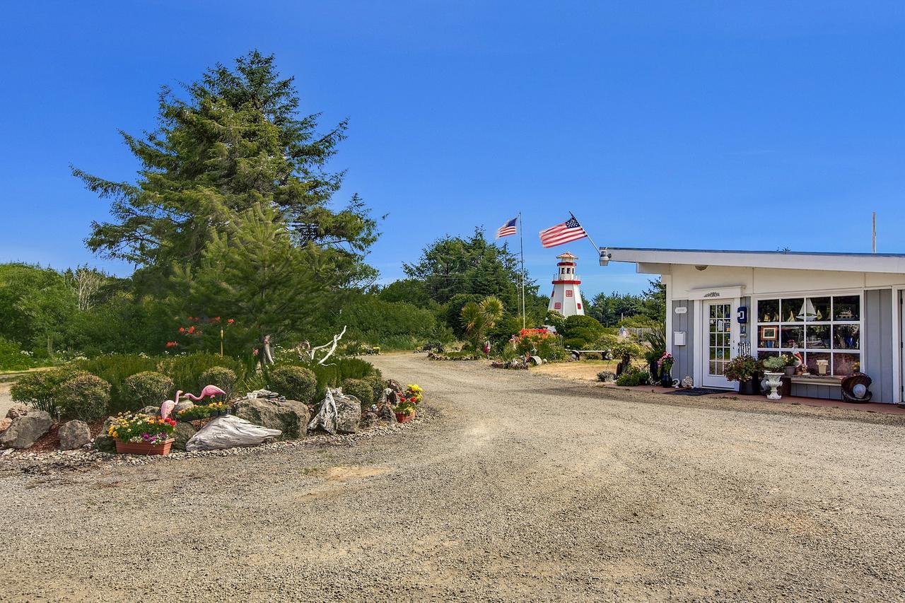 Beachwood Condos & Resort Copalis Beach エクステリア 写真